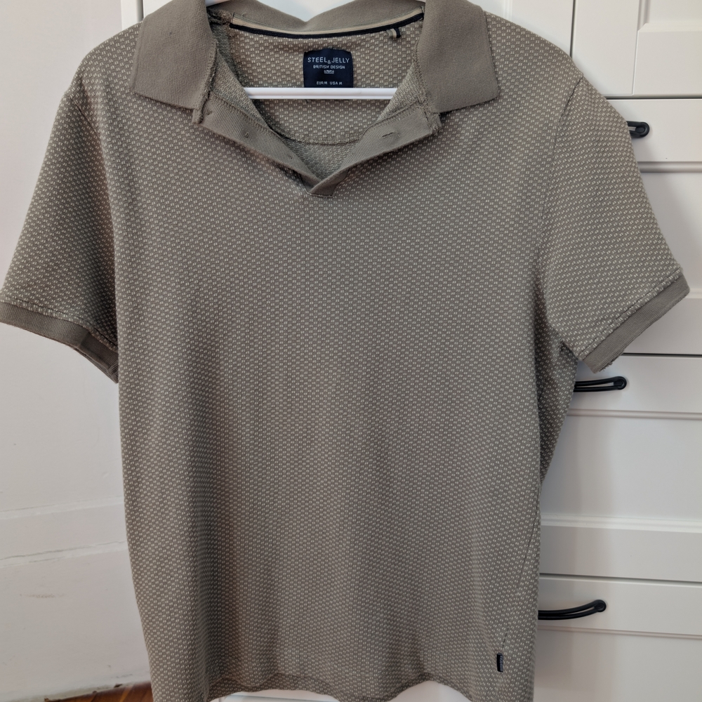 Tan Polo Shirt with Collared Neckline and Relaxed Fit